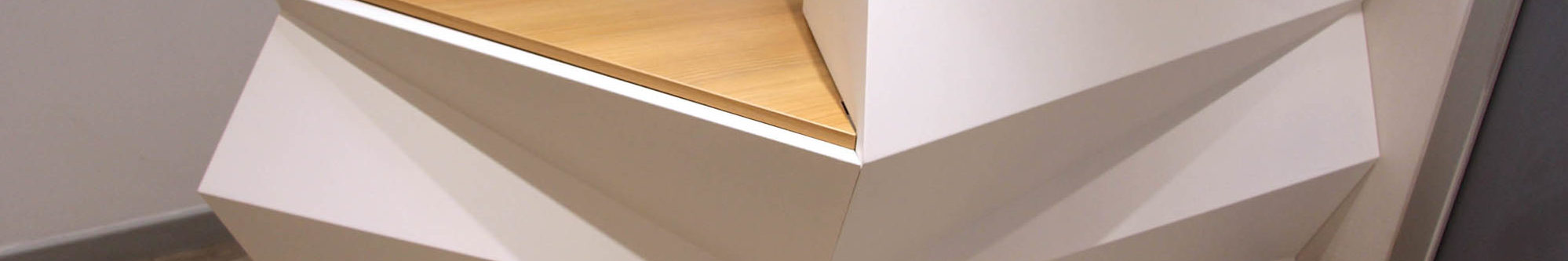 banque-accueil-metal-bois-design-origami-france-dijon-fabricant-1